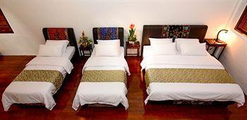 Hainan House Hotel George Town Exterior photo